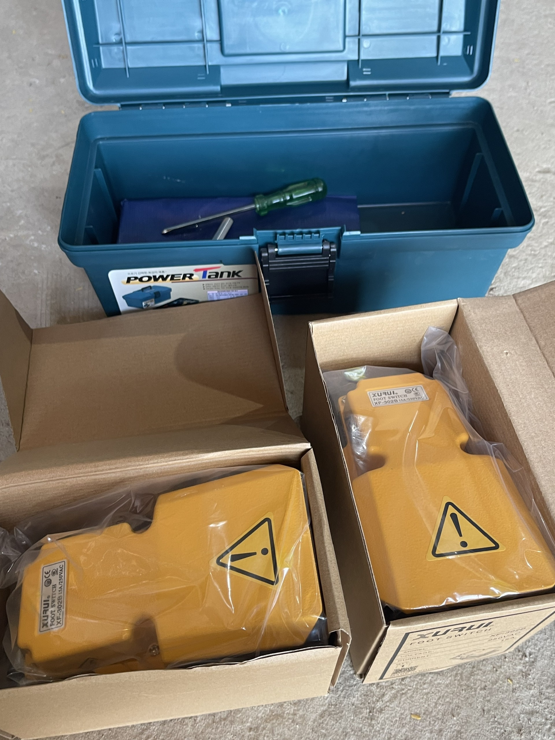 Máy uốn sắt thủy lực Hàn Quốc SUB-25S