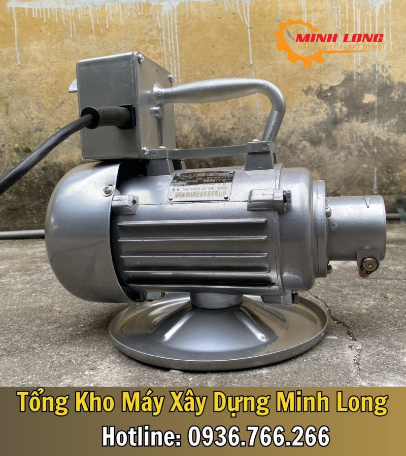 Máy đầm dùi Jinlong 1.38Kw ZNY803